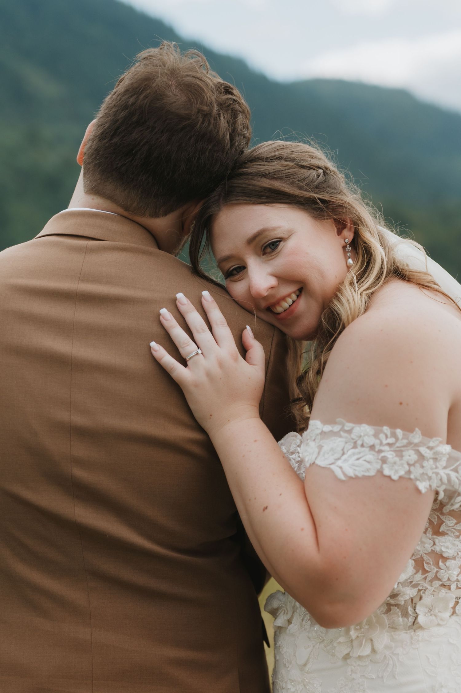 Wedding lifestyle photographer, lower mainland