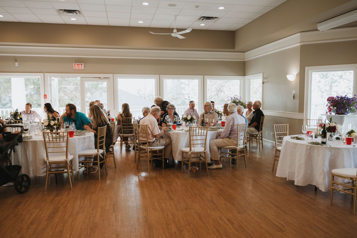 Wedding lifestyle photographer, lower mainland
