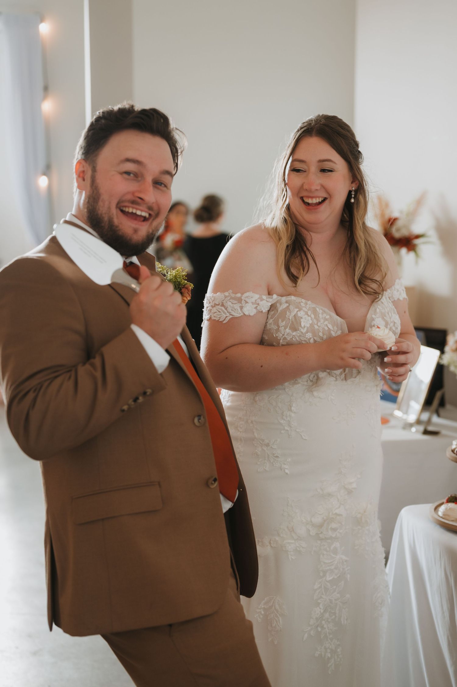 Wedding lifestyle photographer, lower mainland