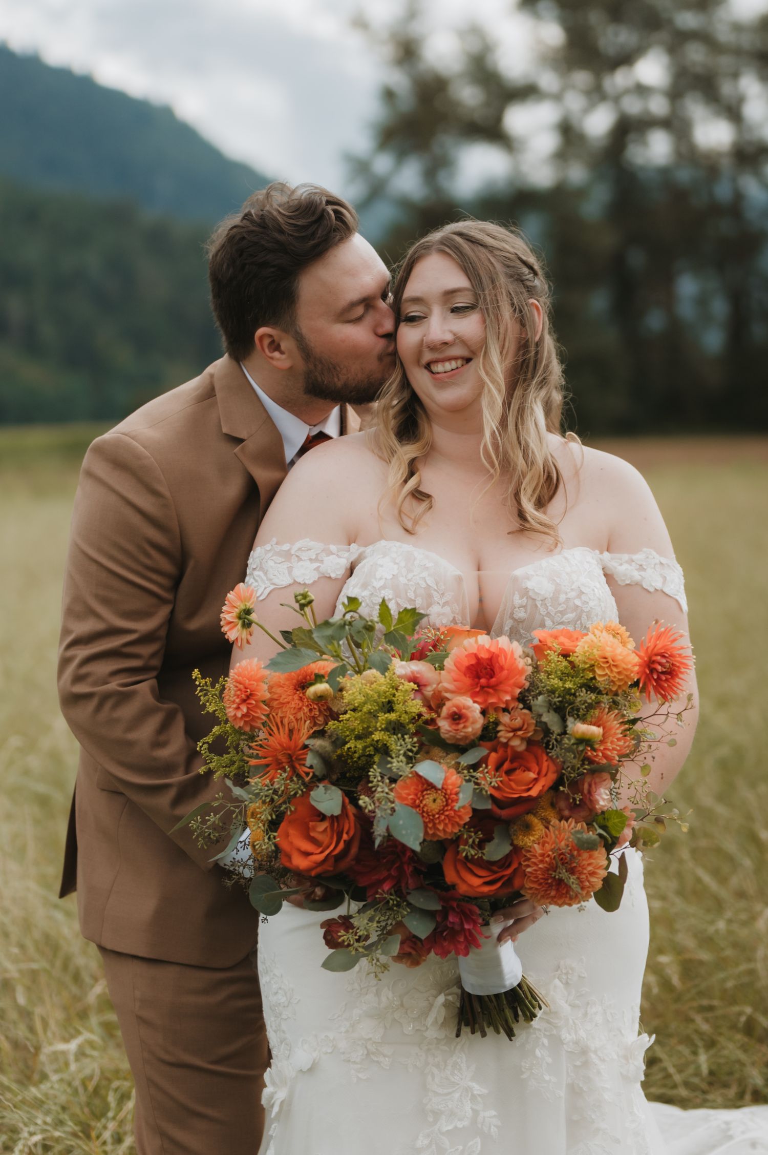 Wedding lifestyle photographer, lower mainland