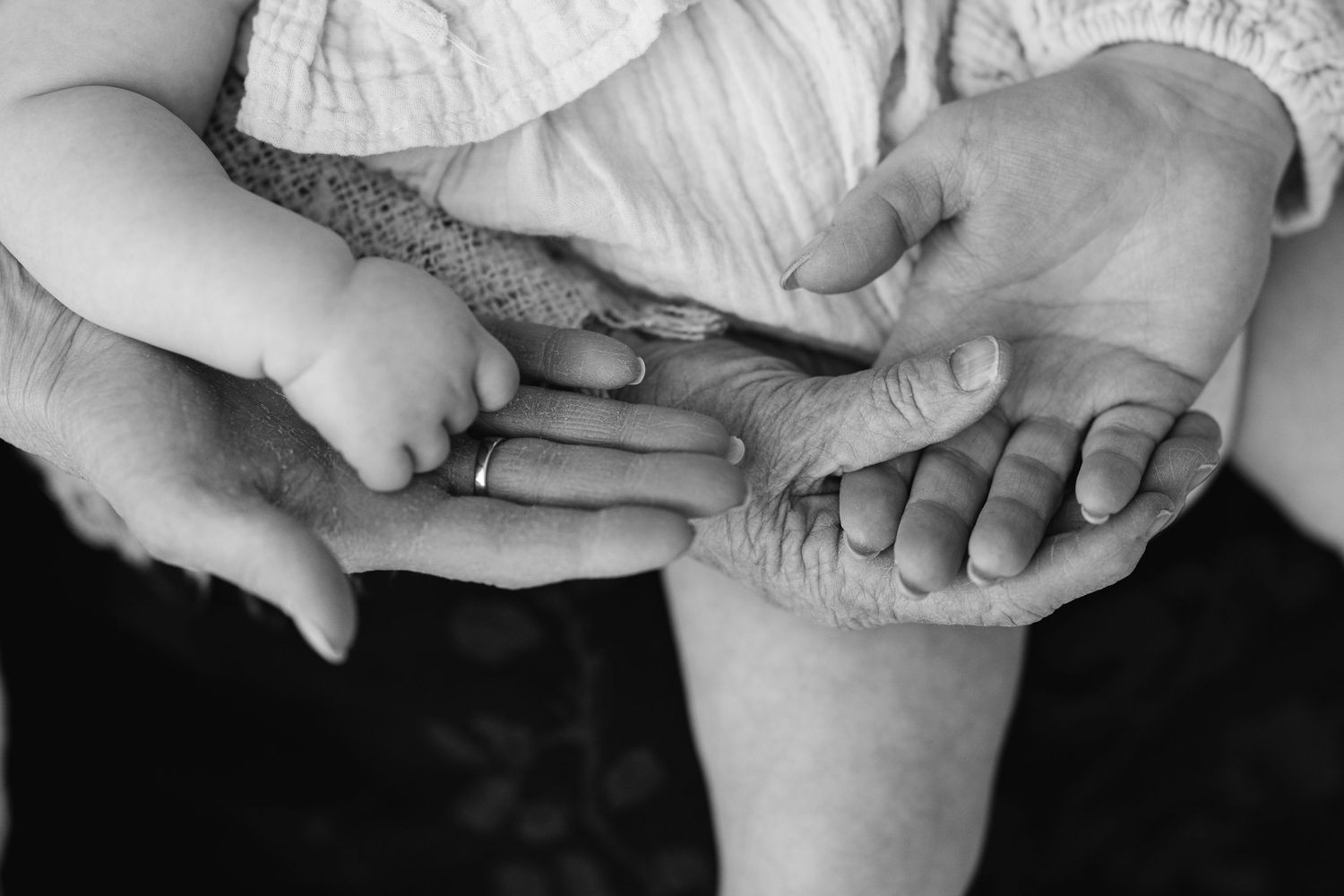 Ticino Minusio Locarno Ascona Bellinzona Lugano fotografo family photographer Switzerland maternity newborn smashcake gravidanza famiglia