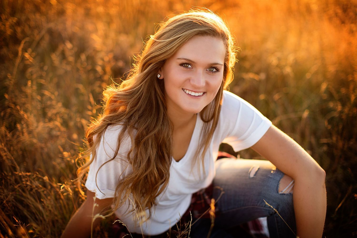 Natural light portraits in field during golden hour.