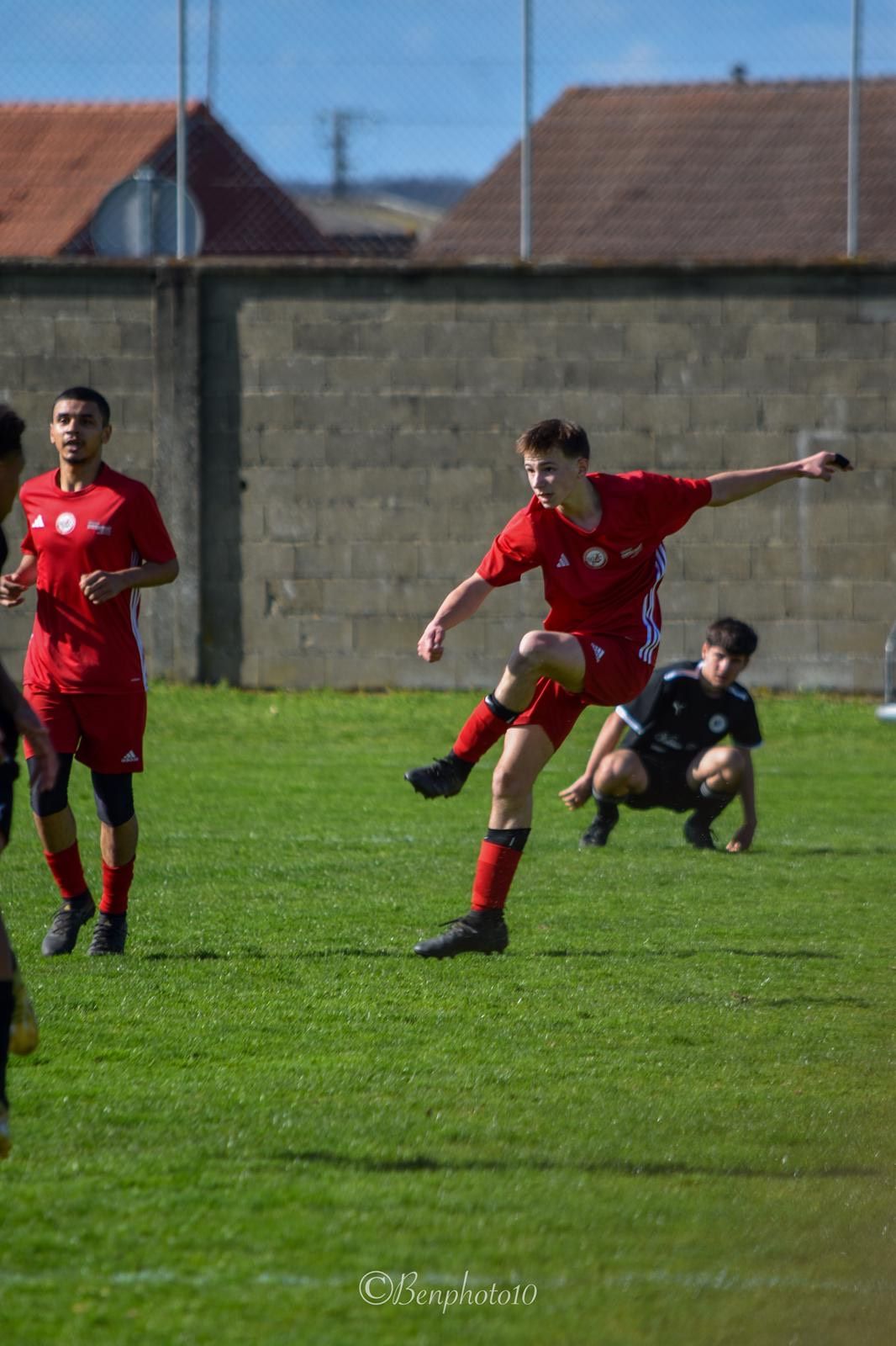 Photos de football dans la Vienne et Nouvelle-Aquitaine par benphoto10  Matchs, actions, joueurs et clubs locaux .Photographe , équipe Soc