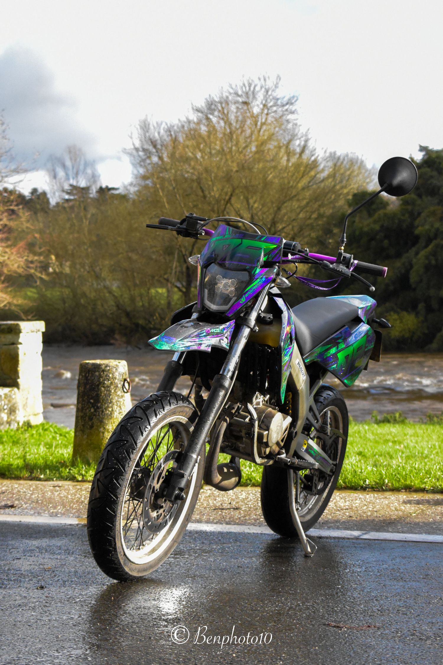 Shooting photo moto réalisé par le photographe benphoto10 à Saint Savin dans la vienne 86