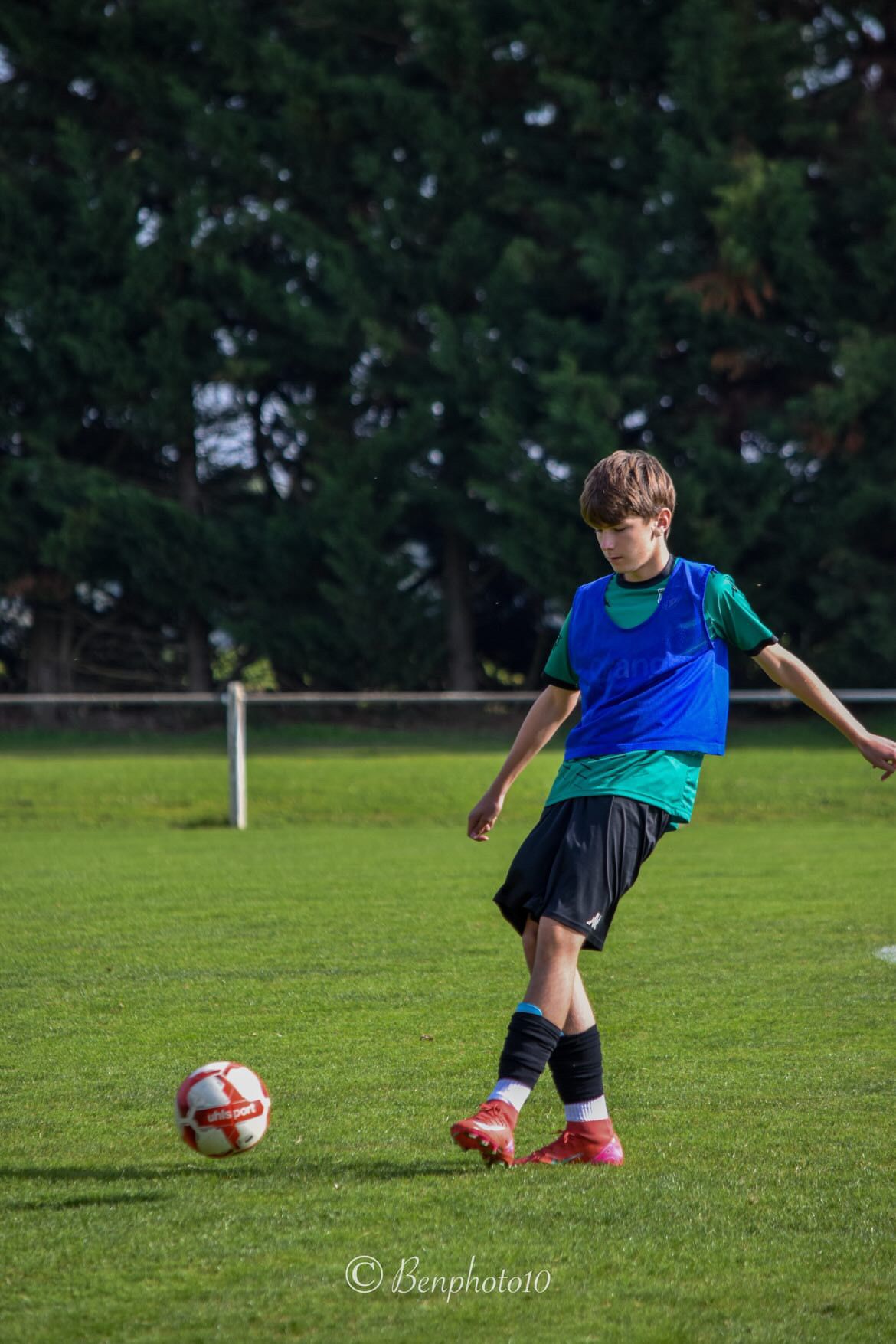 Photos de football dans la Vienne et Nouvelle-Aquitaine par benphoto10  Matchs, actions, joueurs et clubs locaux .Photographe
