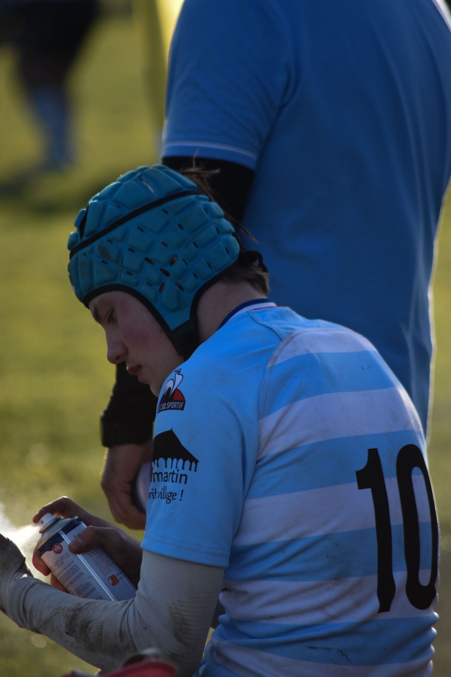 Portrait d’un joueur de rugby OGCP avant match à Châtellerault