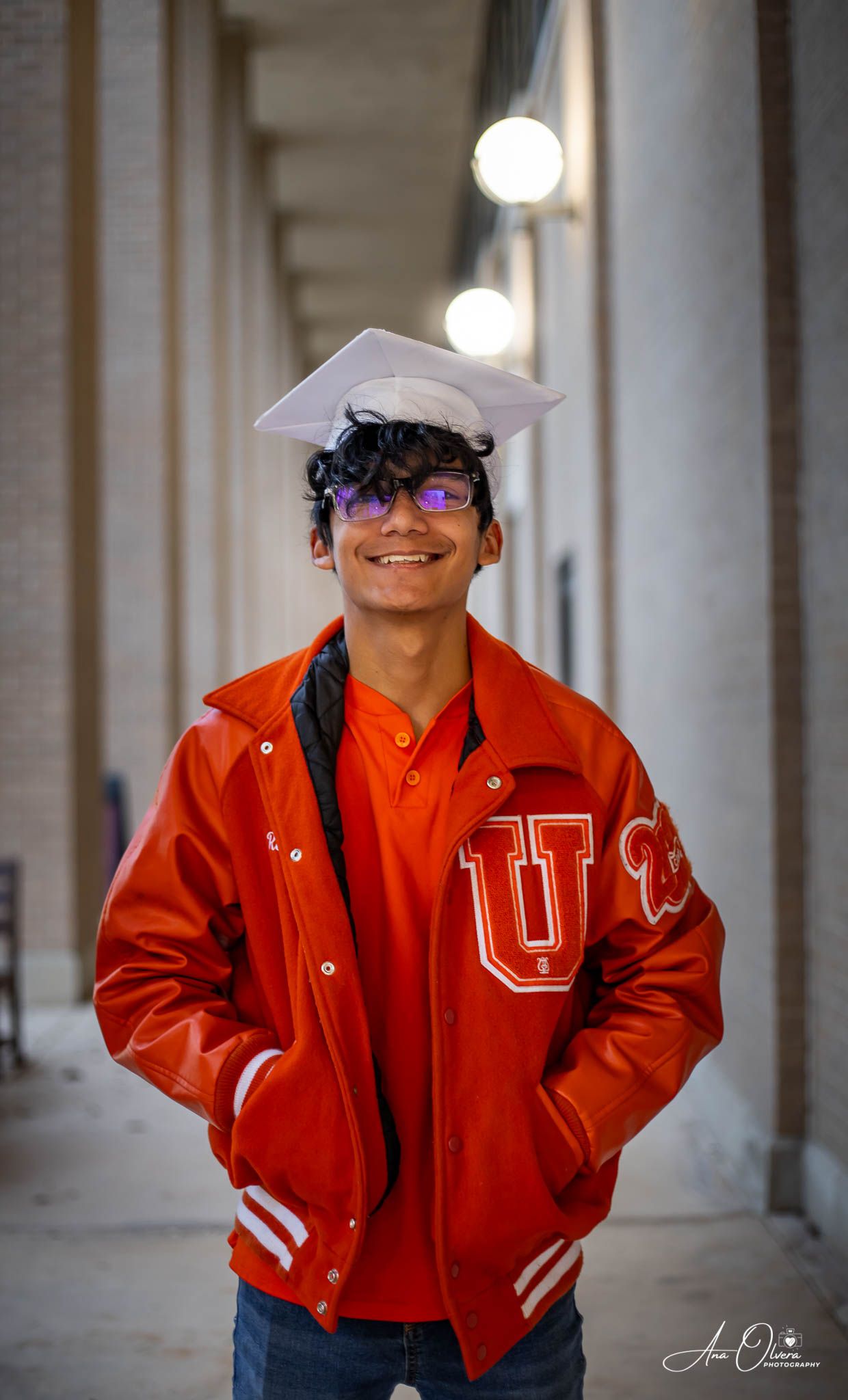 Senior Photo Session in Laredo Texas by Ana Olvera Photography.