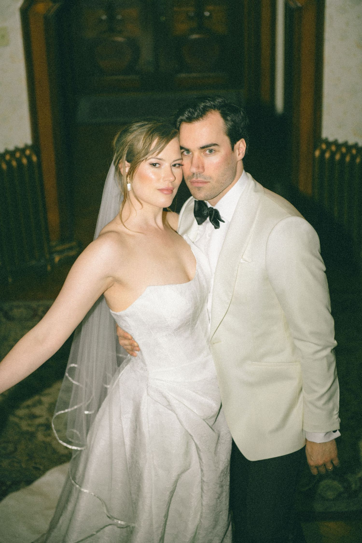 elegant wedding photography of a timeless couple, with motion blur and a high end, luxury feel. fine art wedding photographer Montreal
