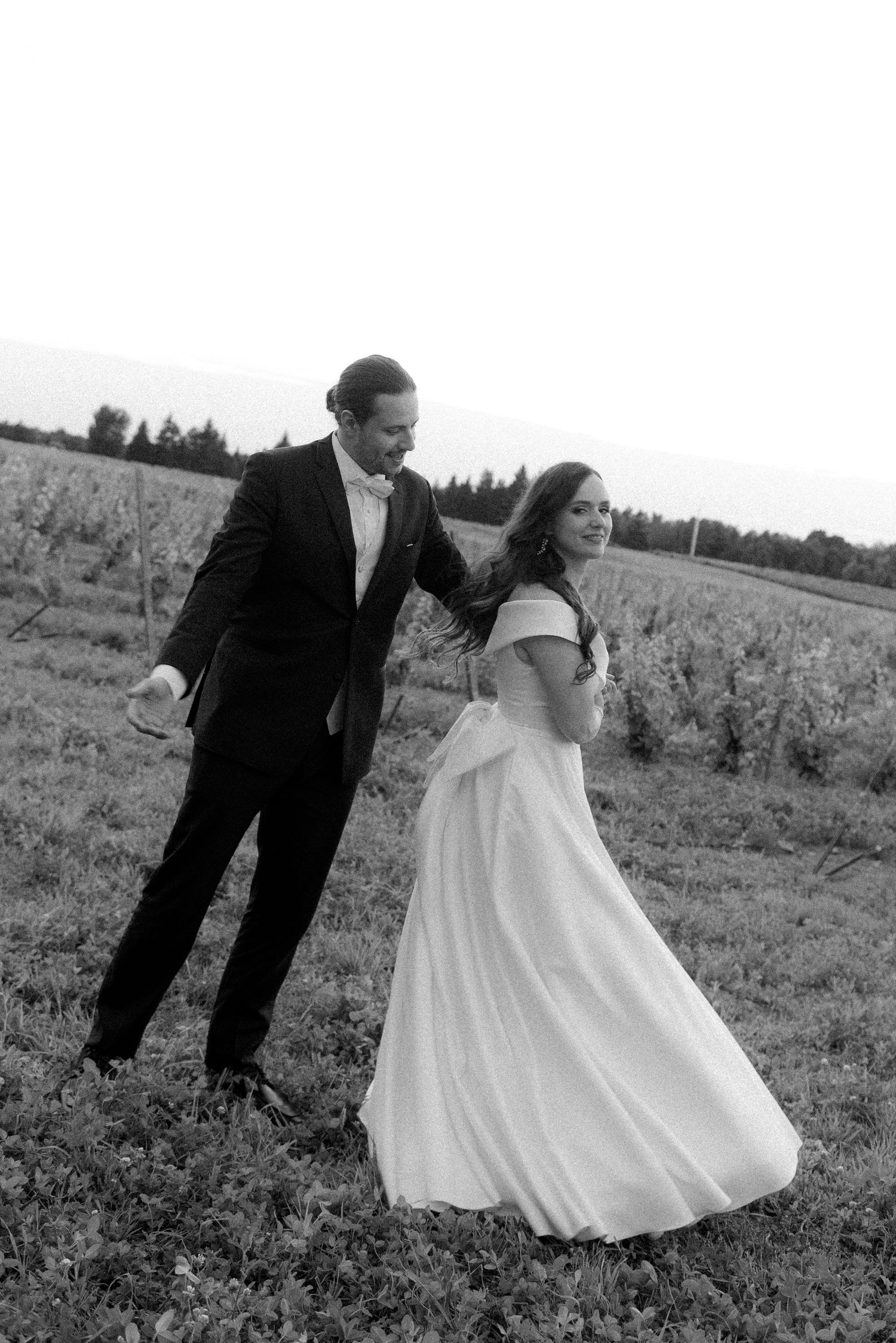 elegant wedding photography of a timeless couple, with motion blur and a high end, luxury feel. fine art wedding photographer Montreal