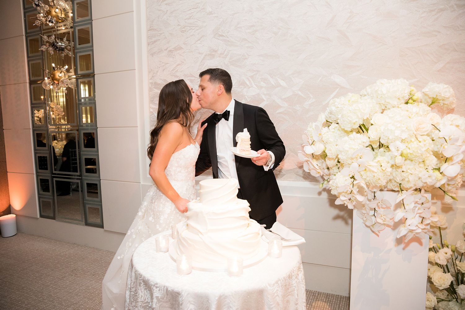 Wedding celebration at the Mandarin Oriental Boston. Photographed by Boston Wedding Photographer, Lauren Killian.