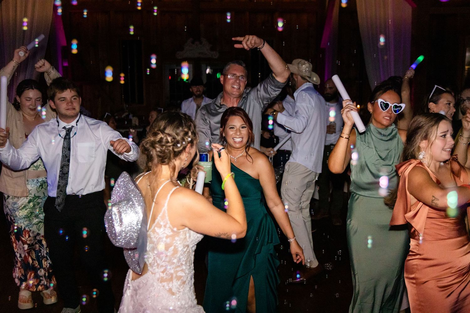 Abby Tommy Wedding Bluebird Manor Avalon Photography MD