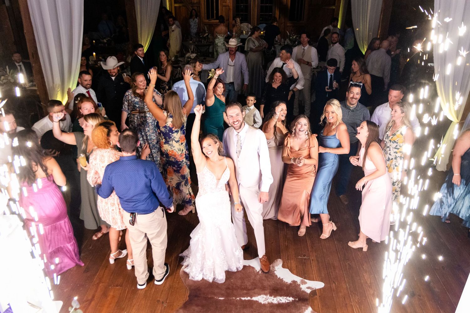 Abby Tommy Wedding Bluebird Manor Avalon Photography MD