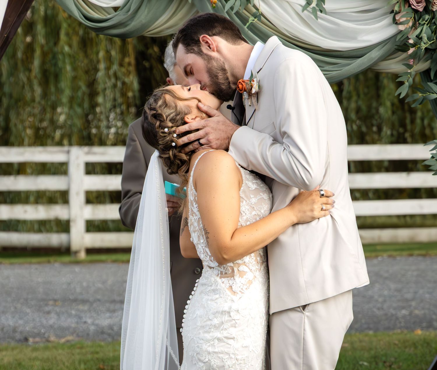 Abby Tommy Wedding Bluebird Manor Avalon Photography MD