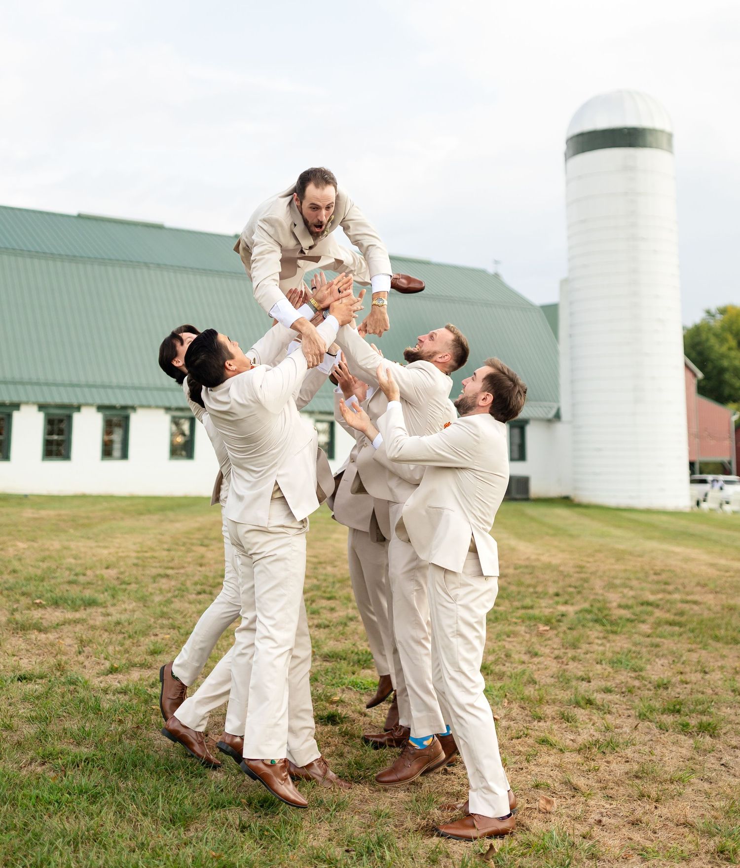 Abby Tommy Wedding Bluebird Manor Avalon Photography MD