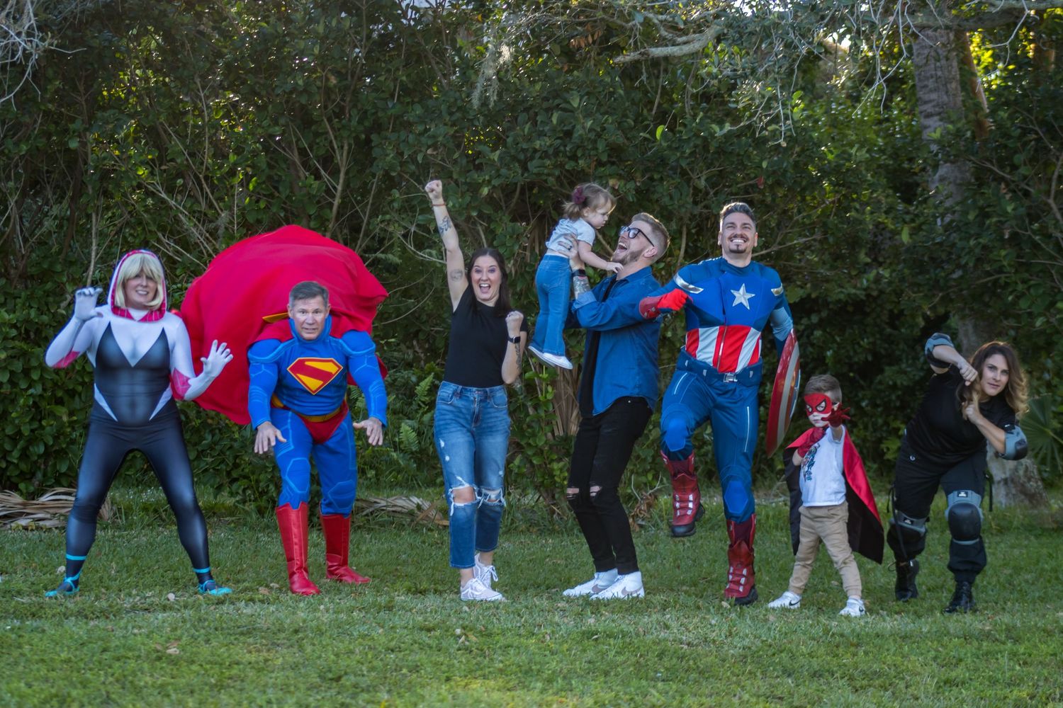 hero group shot outdoors with family