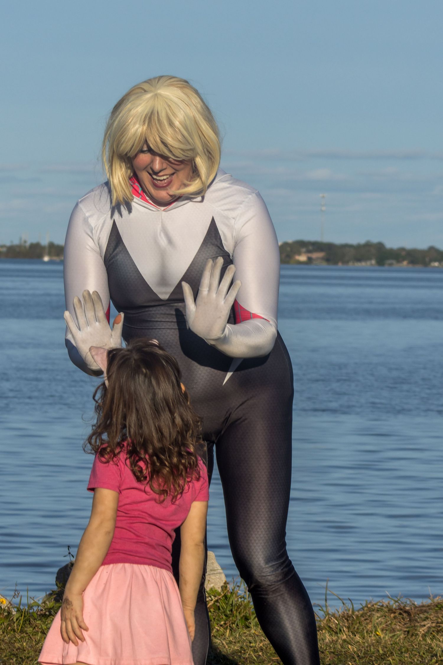 spider-gwen high five