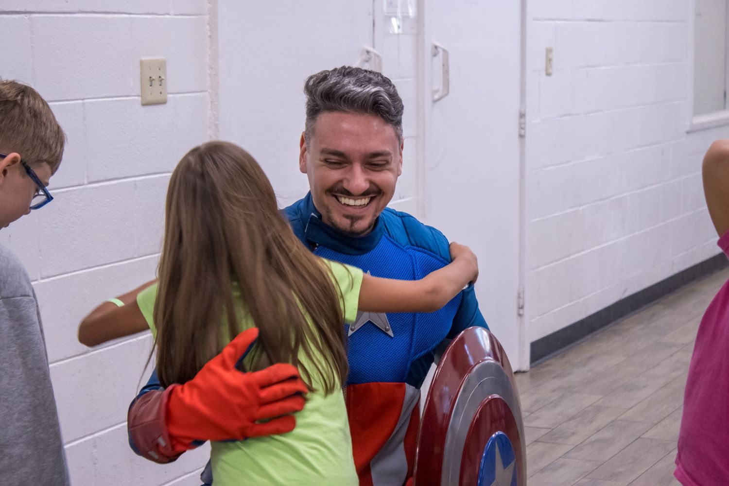 daniel harris captain america hugs girl