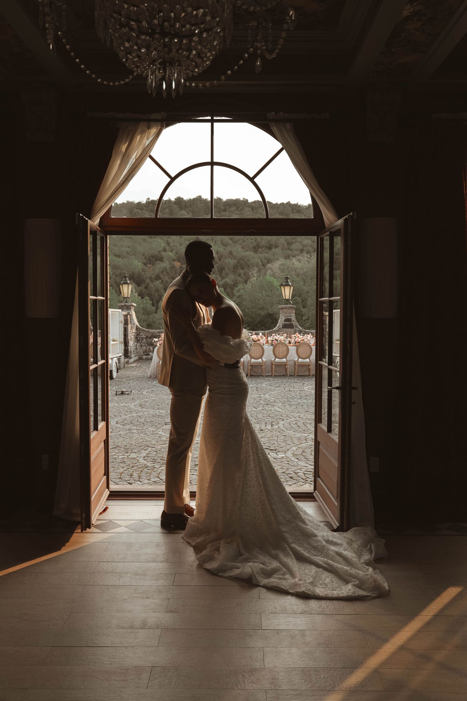 Bride & groom in shadow
