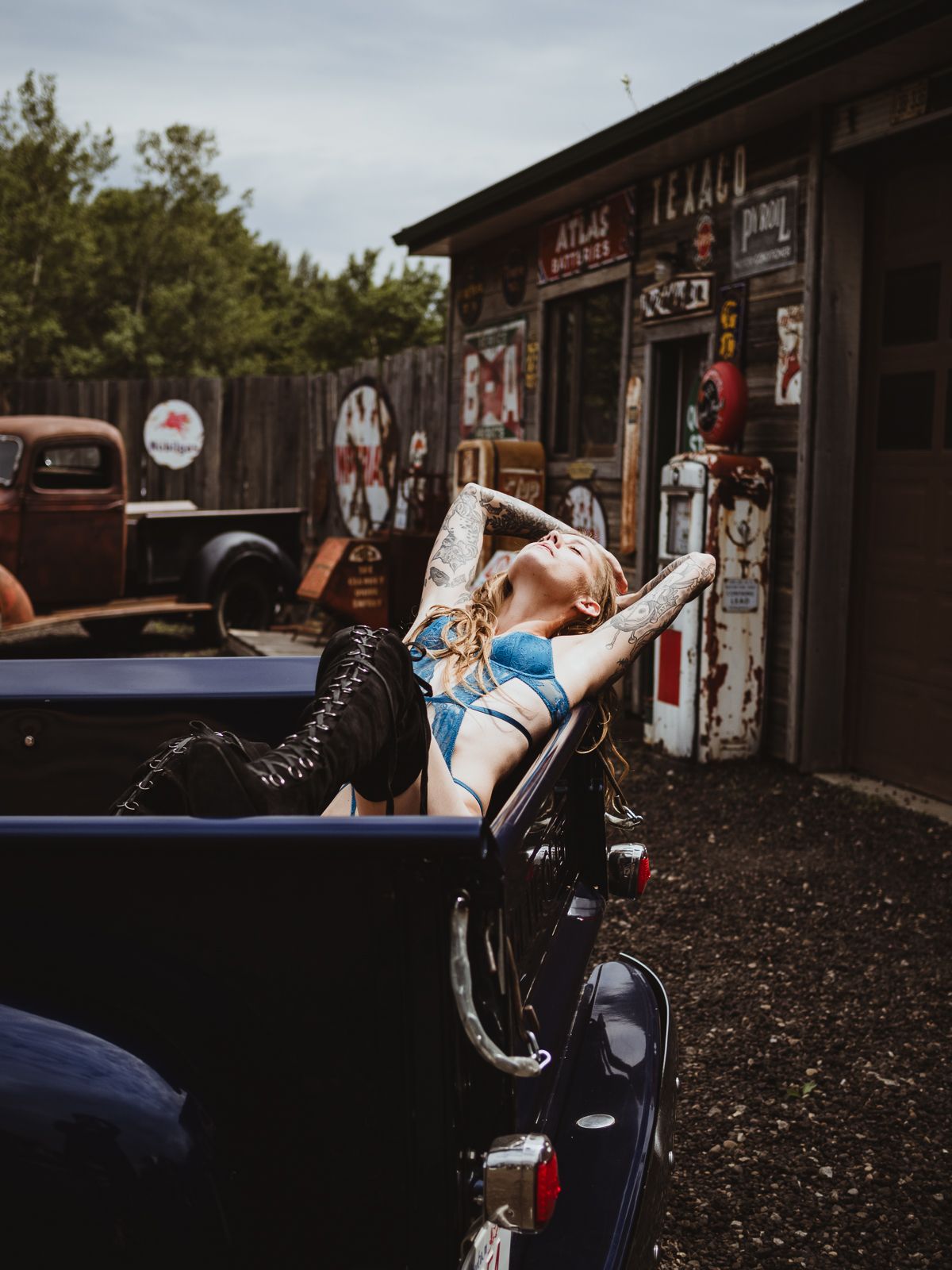 Edmonton Boudoir Photographer. Stony Plain Boudoir Photographer, Spruce Grove Boudoir Photographer, Alberta boudoir photographer