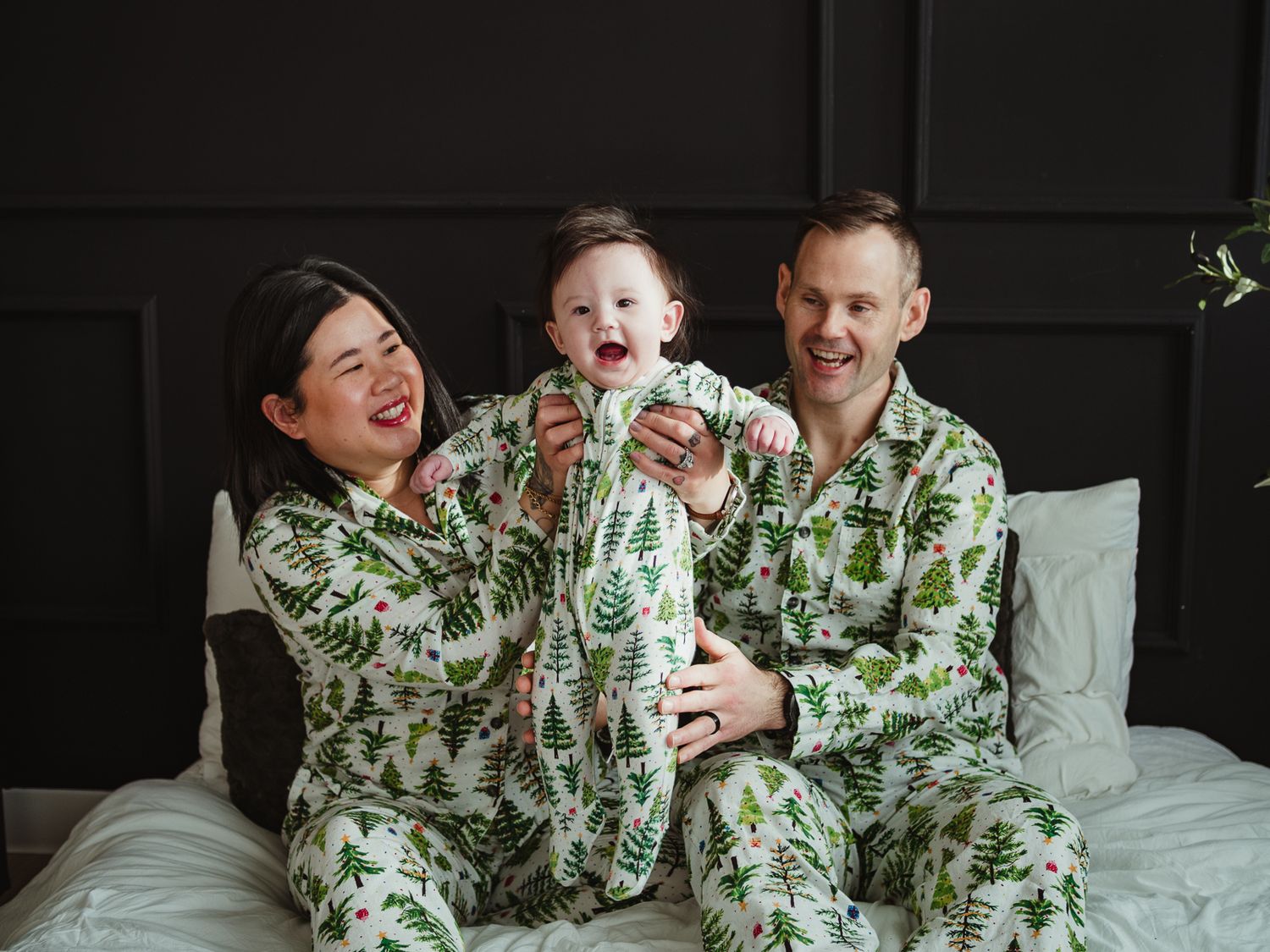 Family photography session at edmonton studio, by Spruce Grove Family Photographer.