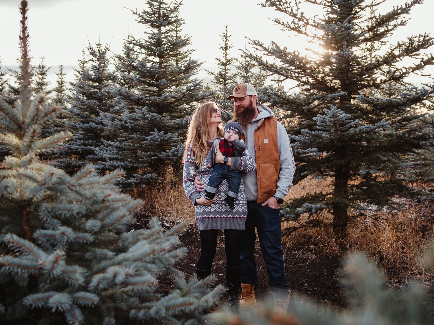 Spruce Grove and Stony Plain photographer capturing pets, families and boudoir sessions across the Edmonton area.