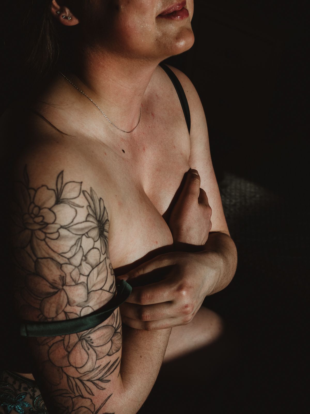 Edmonton Boudoir Photographer. Stony Plain Boudoir Photographer, Spruce Grove Boudoir Photographer, Alberta boudoir photographer
