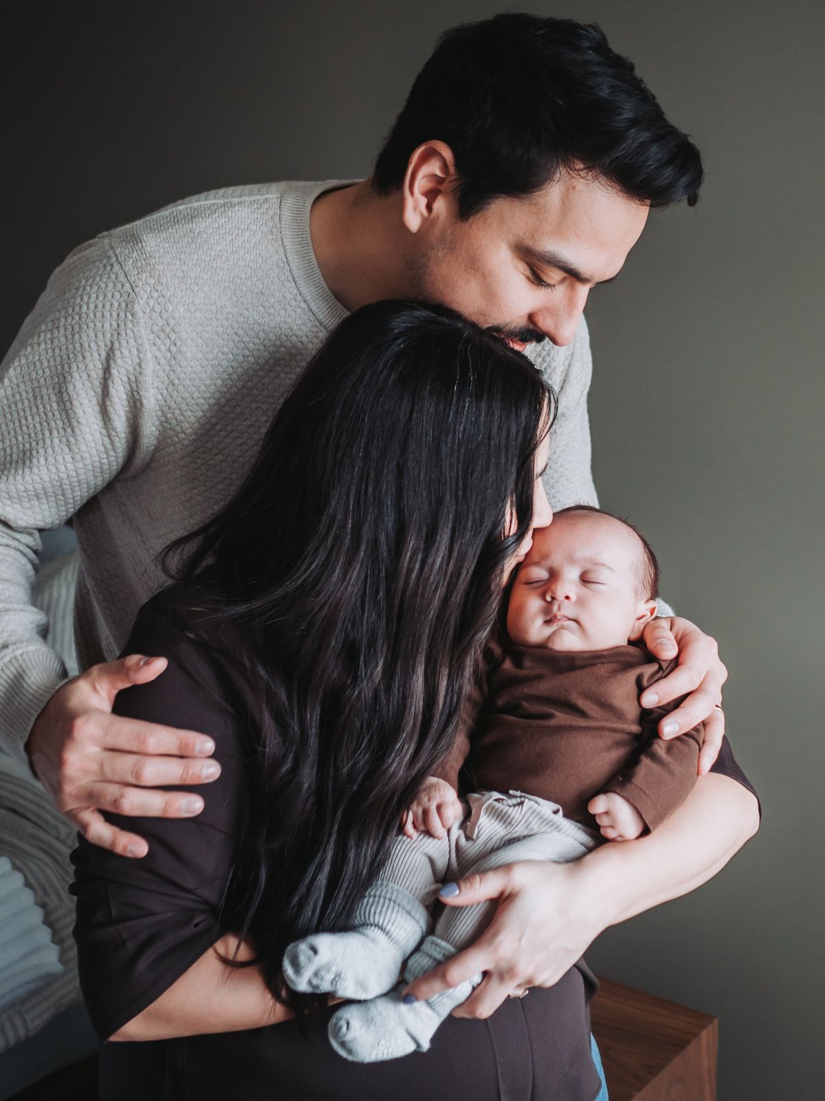 Edmonton lifestyle photographer capturing natural, candid family and pet moments in Stony Plain, Spruce Grove and Parkland County.