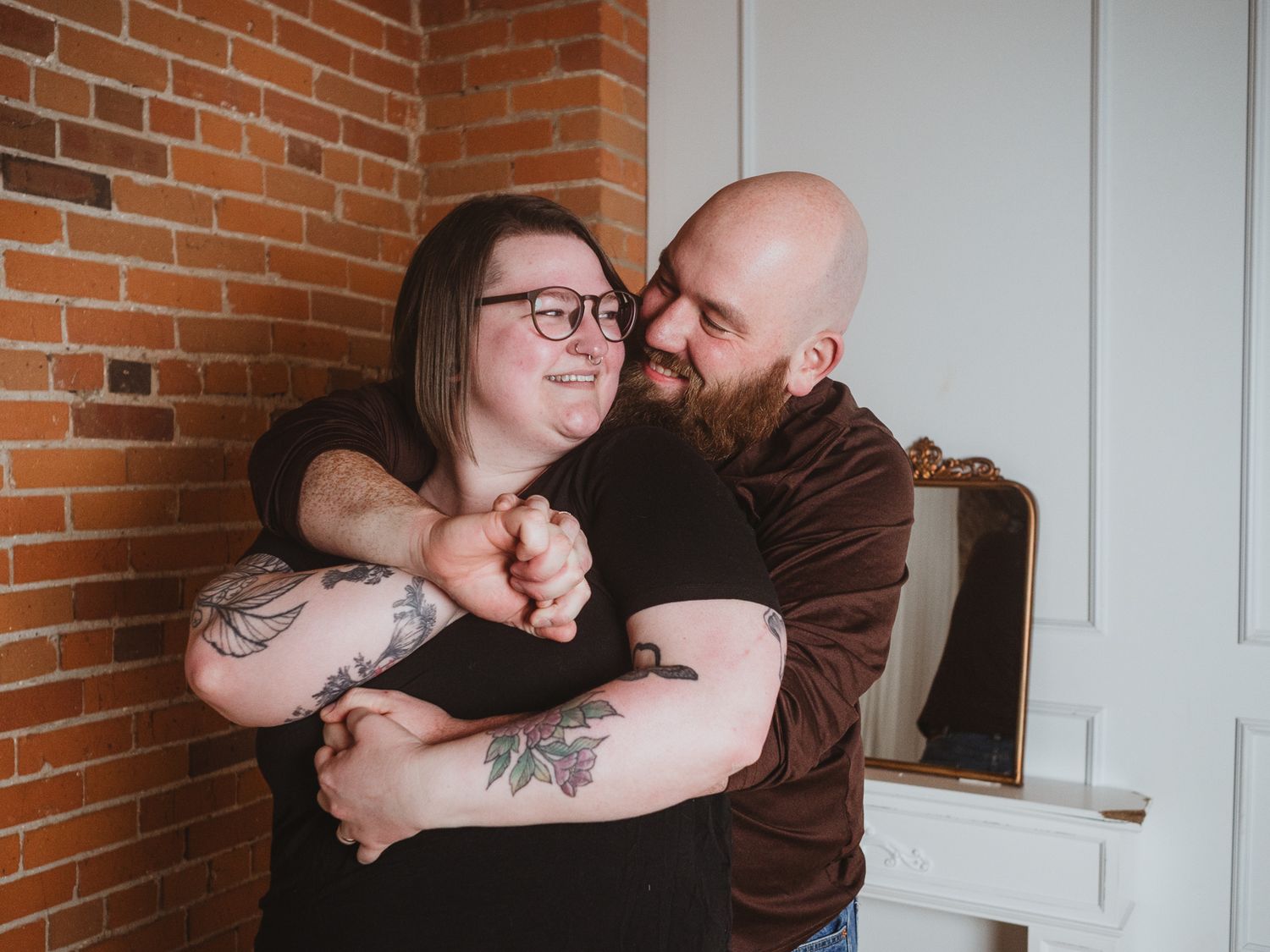 Cozy couples photography session in studio