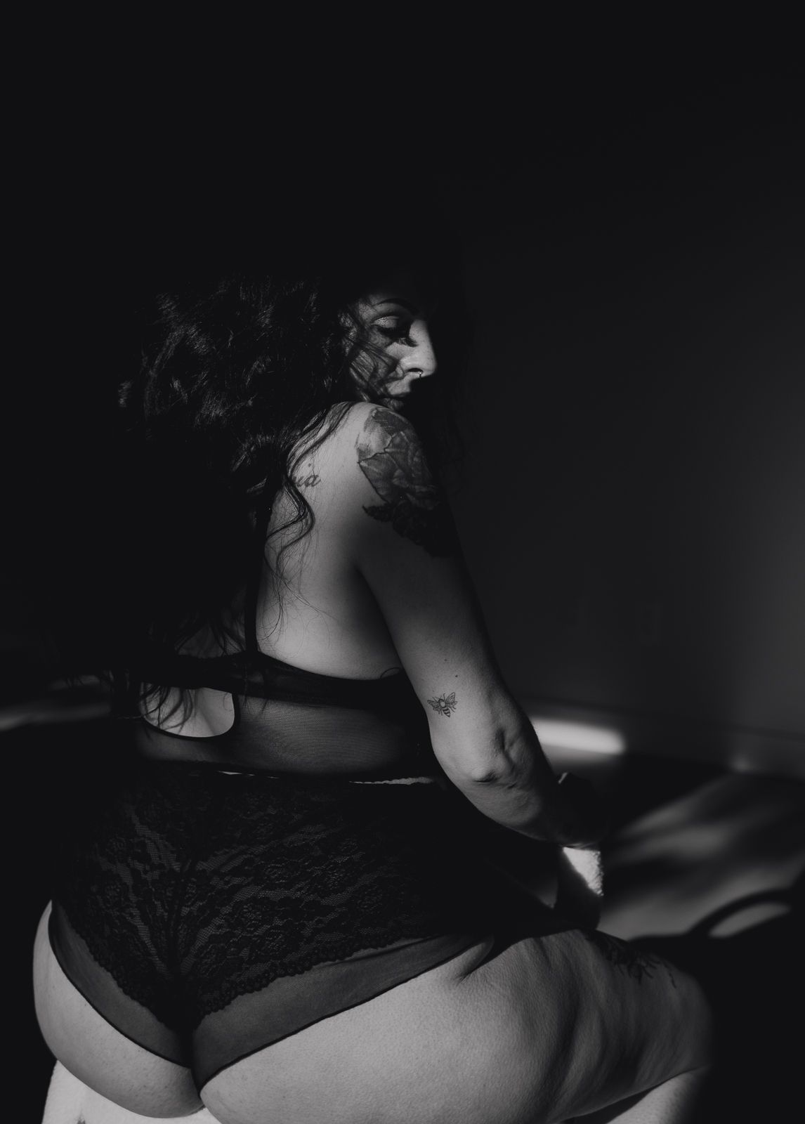 Edmonton, yeg, Stony Plain, Spruce Grove, Calgary Alberta Boudoir Photographer, empowerment photographer, self love session