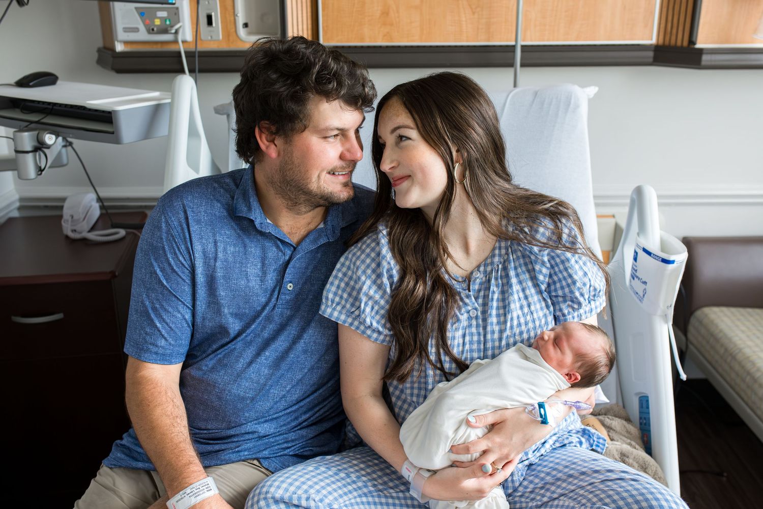 Fresh 48 session with newborn baby boy at St. Elizabeth hospital in Beaumont, TX. Photographed by Bree Elle Photography.