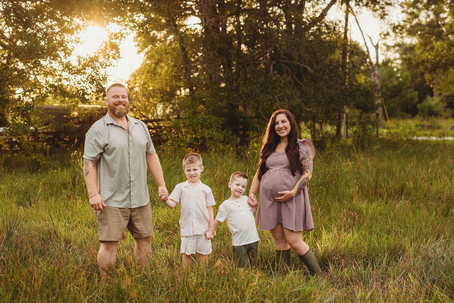 Maternity session held in Orange, TX with family members by Bree Elle Photography.