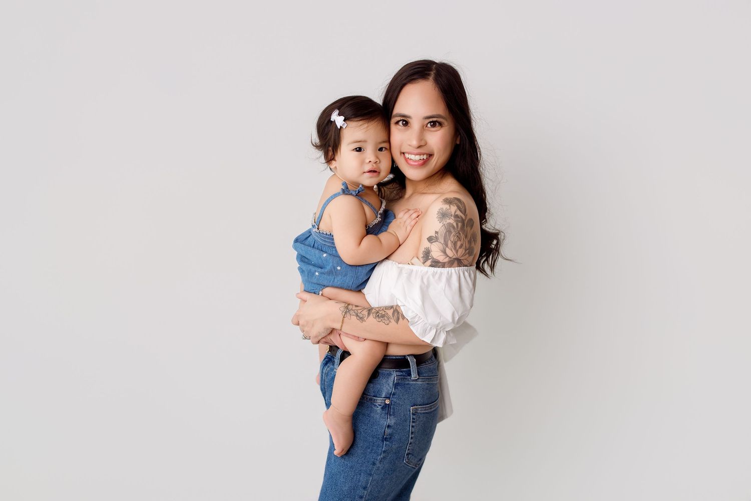 One year old family portion with sibling during one year session Bree Elle Photography in Port Neches, TX.
