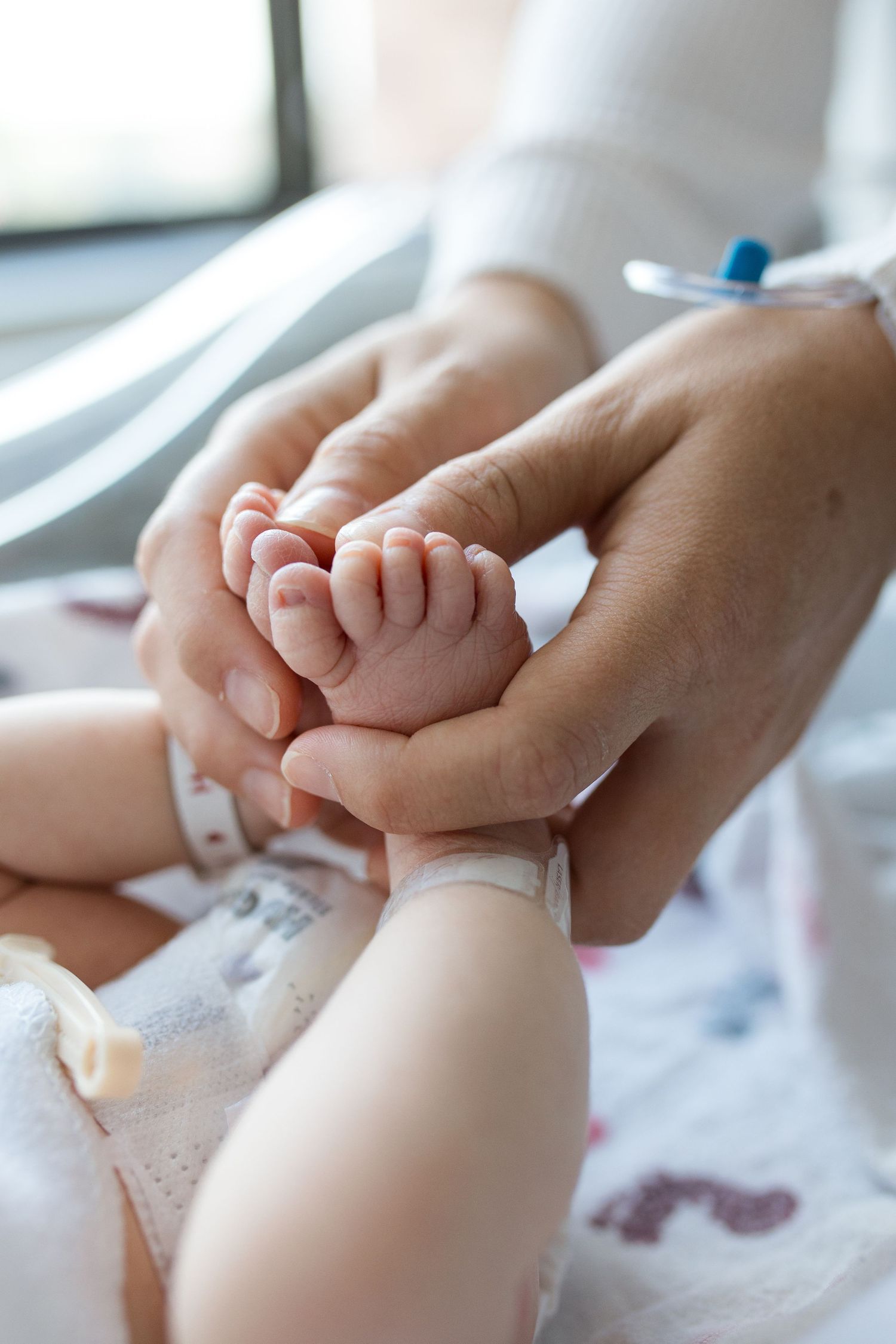 Newborn baby during Fresh 48 session at St. Elizabeth hospital in Beaumont, TX with Bree Elle Photography.