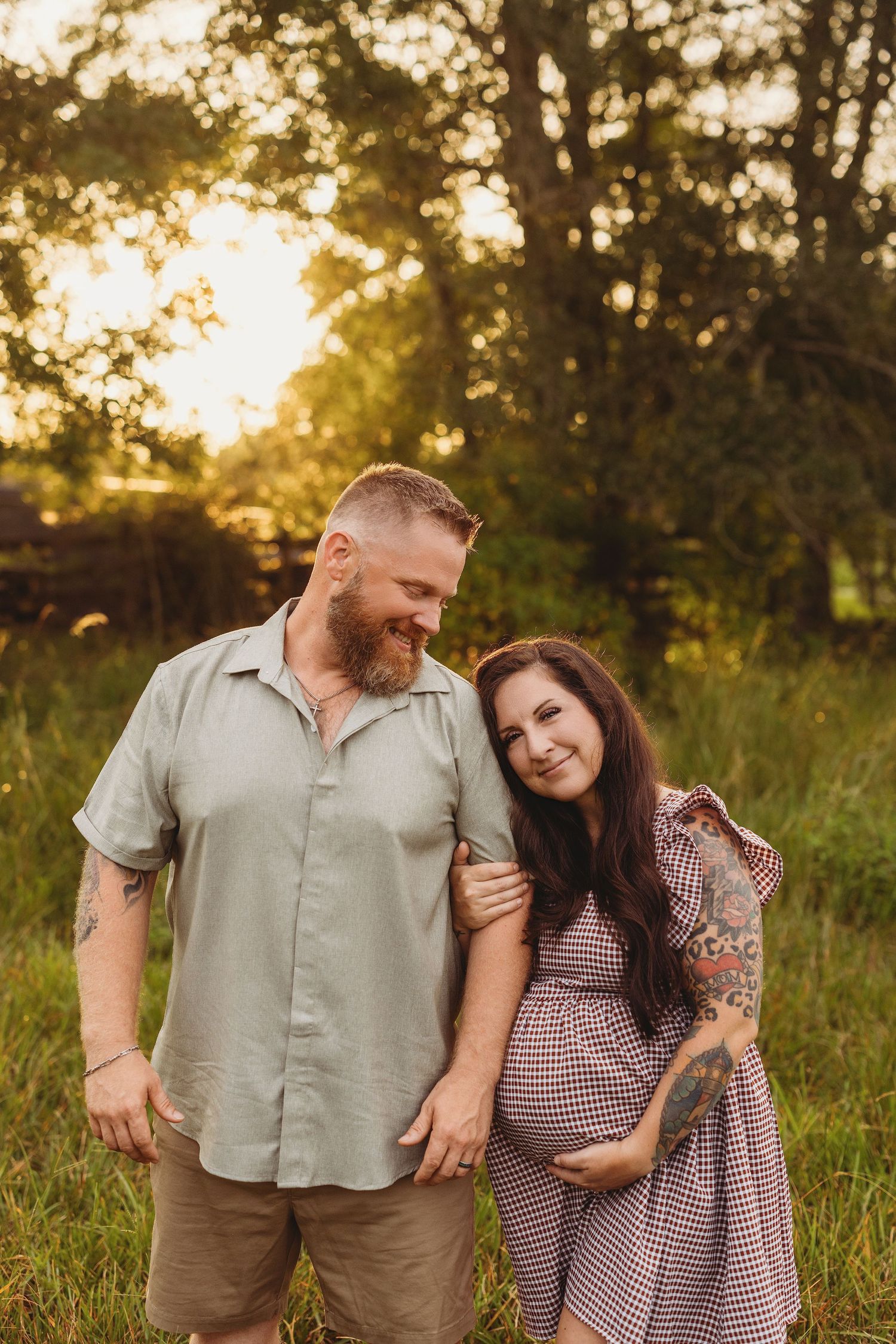 Maternity session held in Orange, TX with family members by Bree Elle Photography.