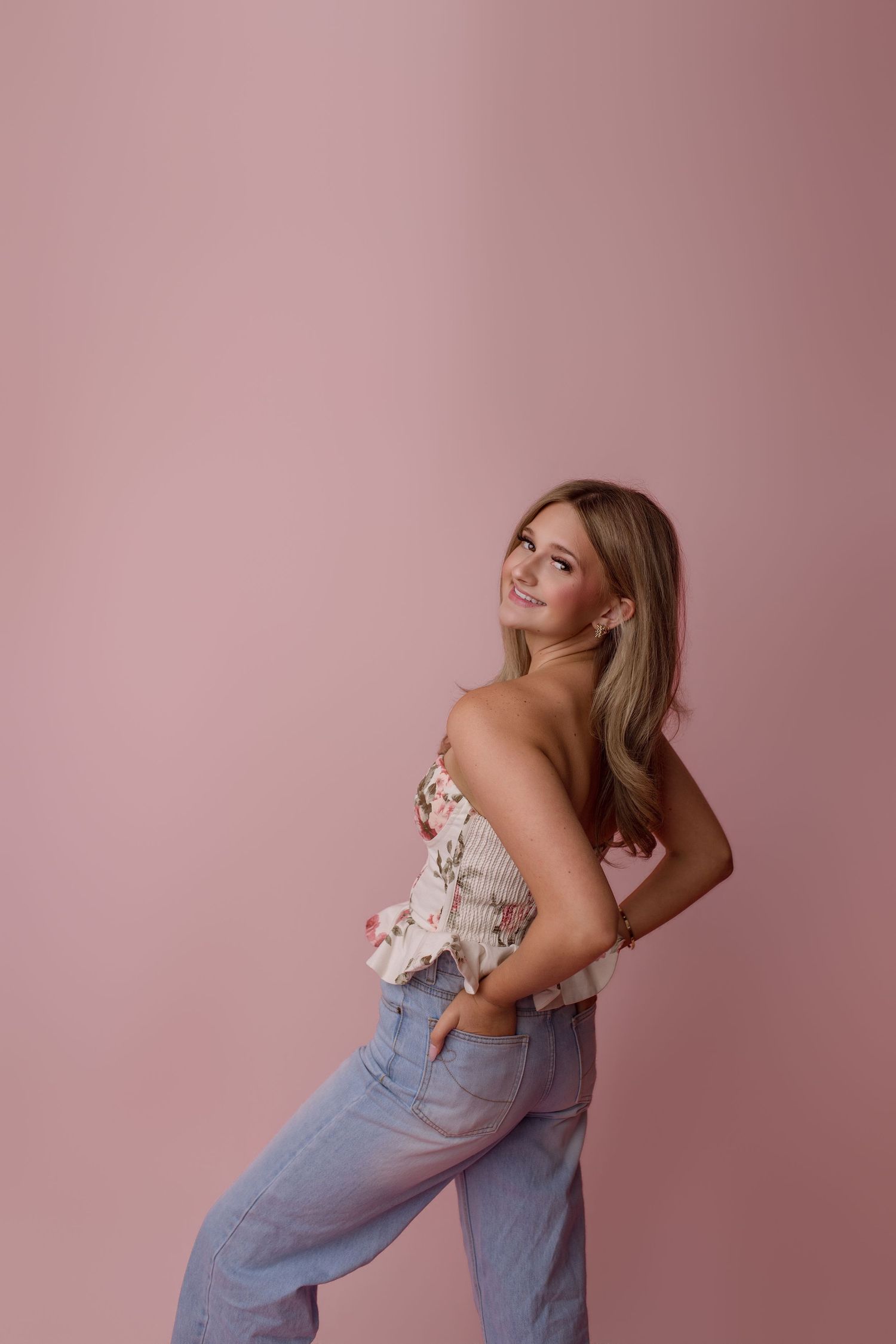 Senior during portrait portion with Bree Elle Photography in Silsbee, TX.