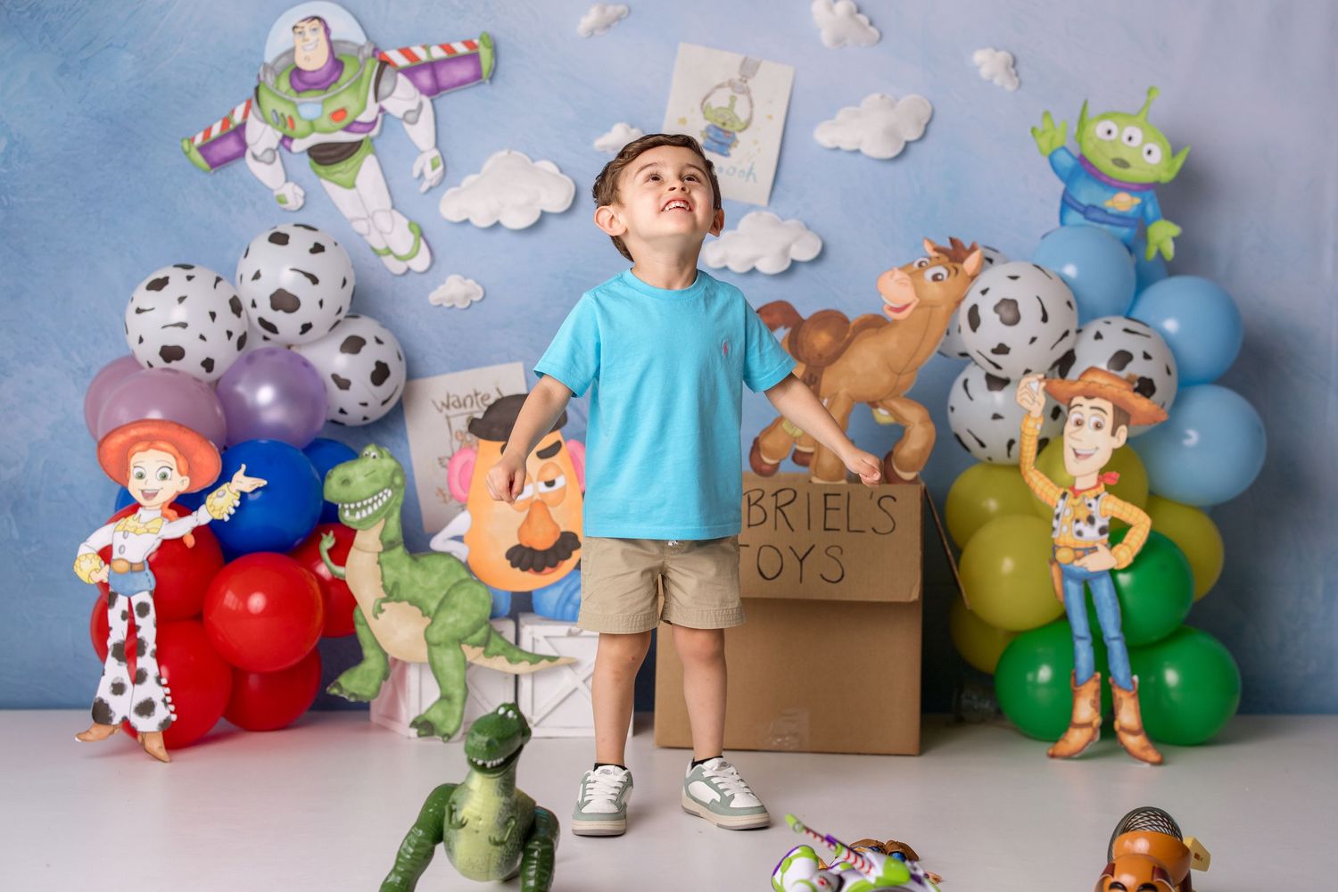 Toy Story themed photo session by Bree Elle Photography in Port Neches, TX studio. Beaumont birthday party ideas.