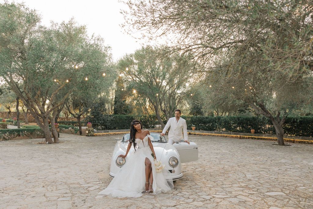 Scenic outdoor location with trees and natural lighting for wedding photography.