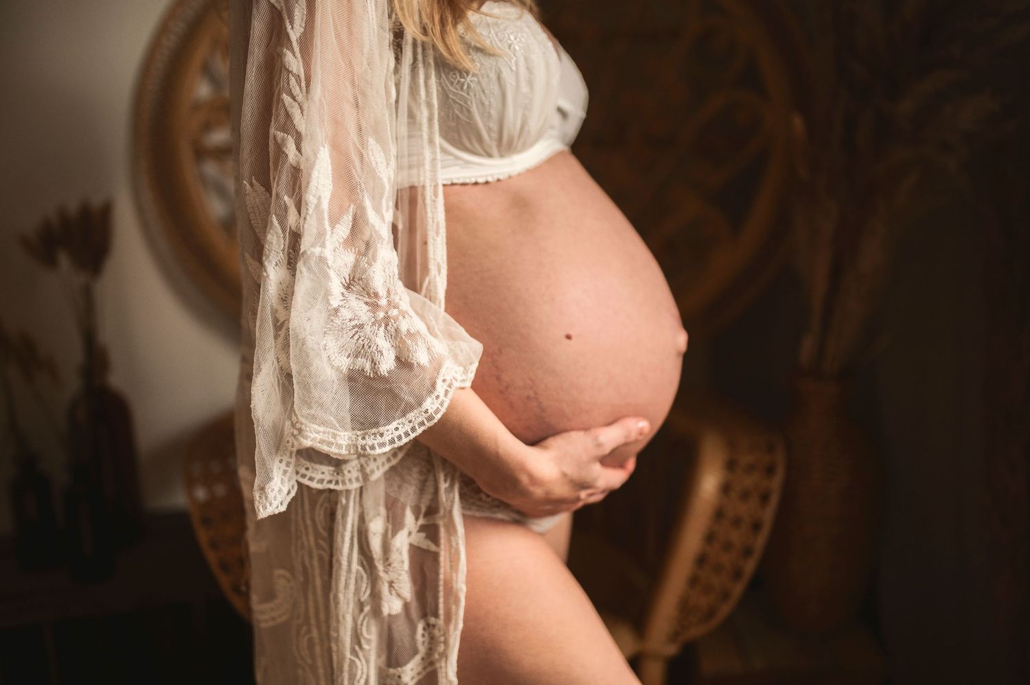 Gravidfotografering i Lovestories By Saras studio