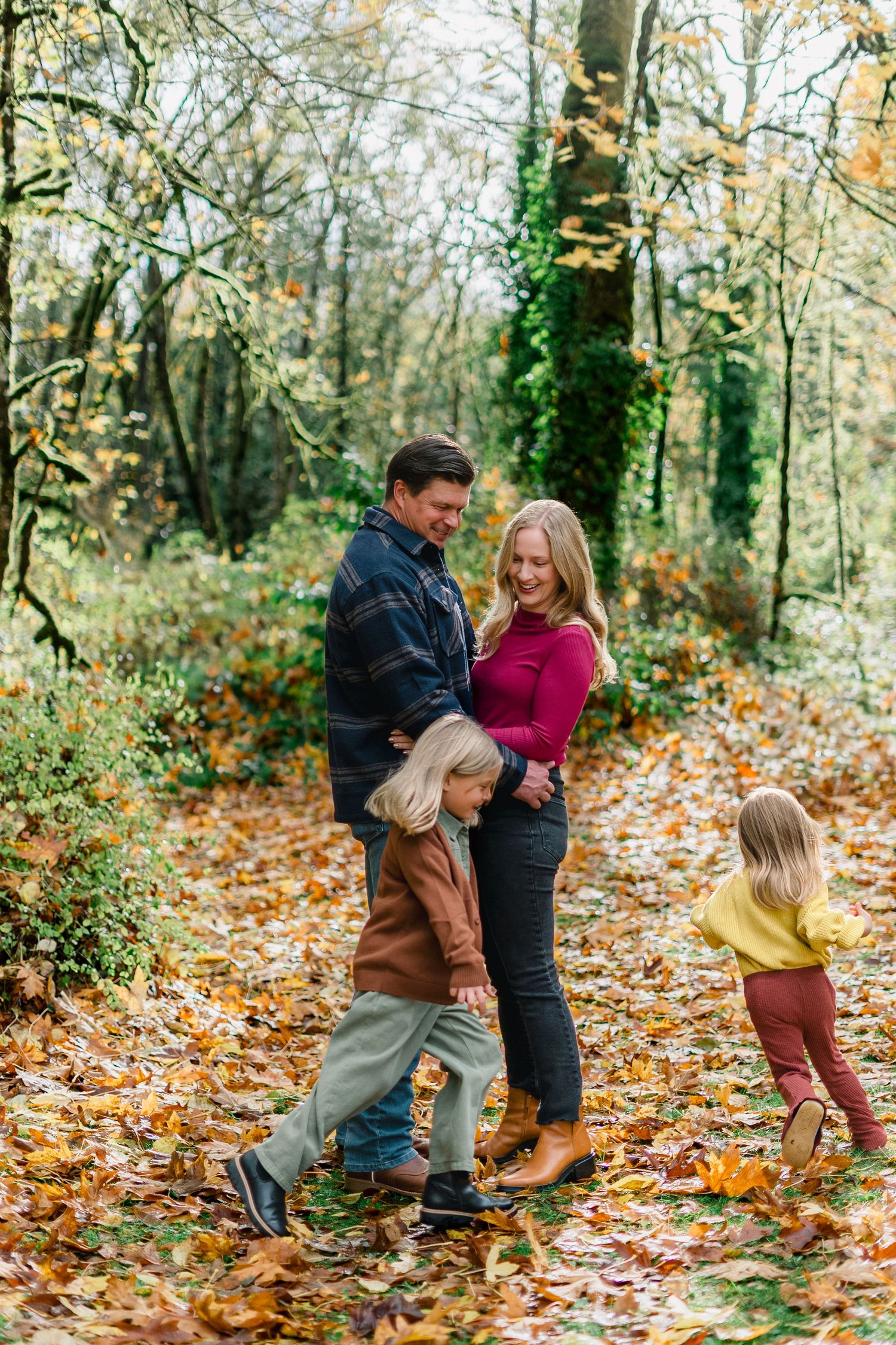 Maple Valley engagement photographer, couples photography Maple Valley, Seattle couples photographers, portrait photography Seattle