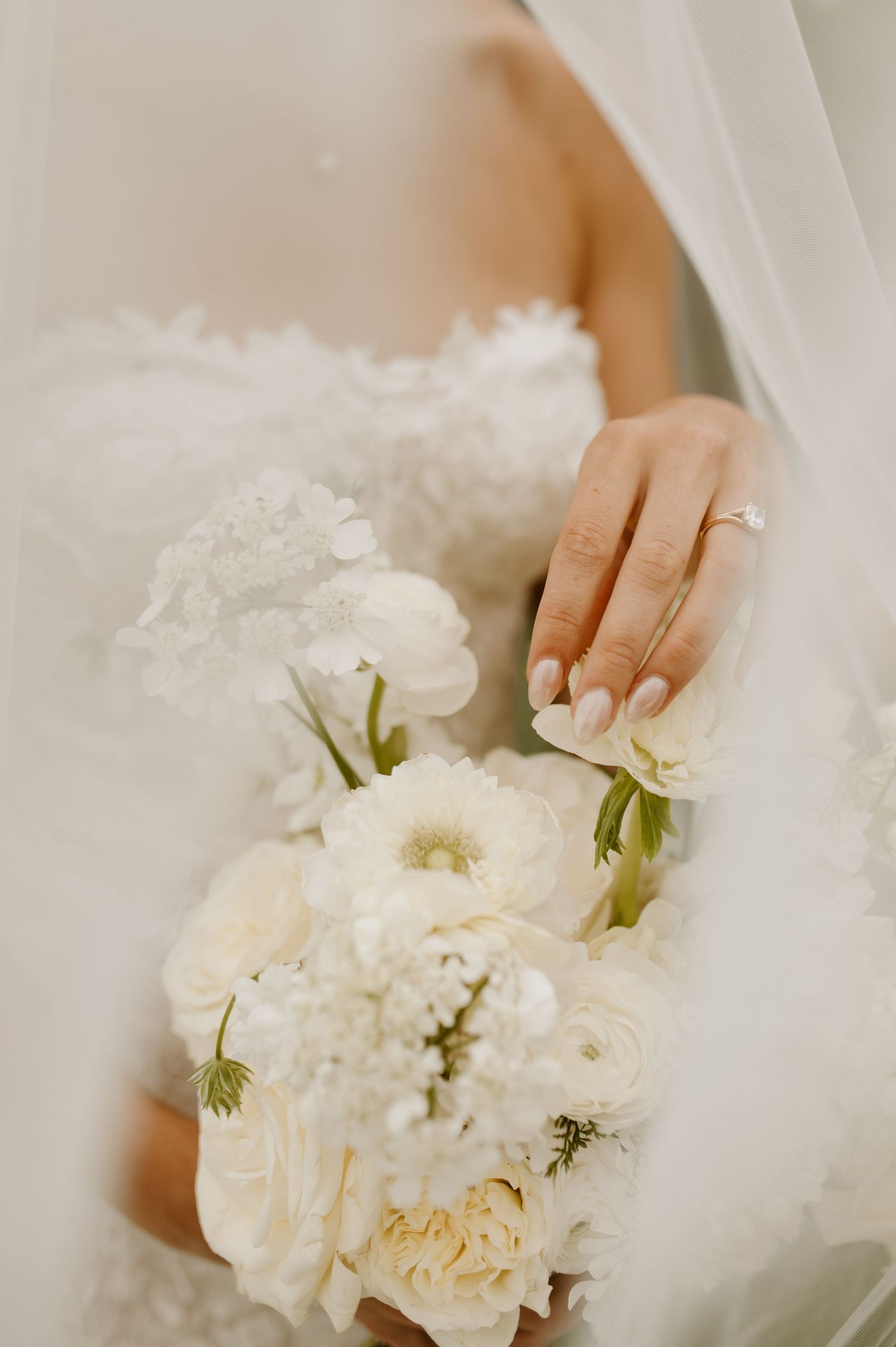 Minnesota Wedding Photographer, Romantic and Authentic Minnesota Photography, Minnesota Couple Photos | Rachel Marie Photography