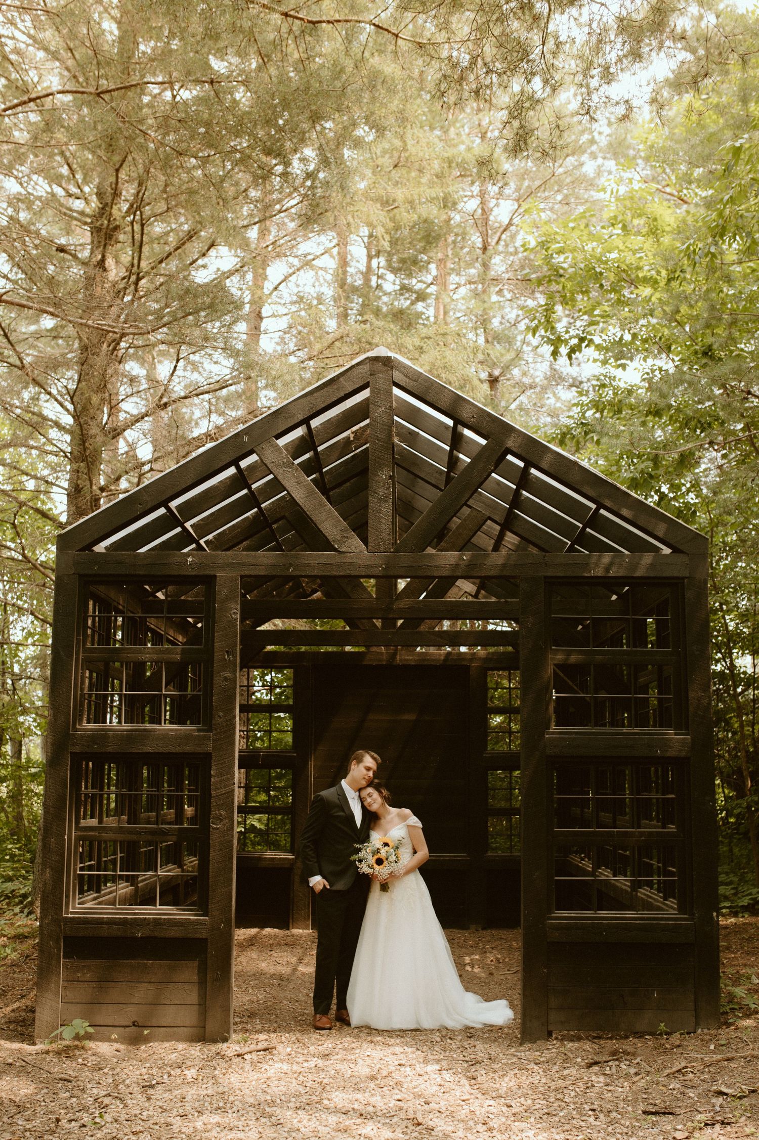 Minnesota Wedding Photographer | Rachel Marie Photography - Romantic and Authentic Minnesota Photography