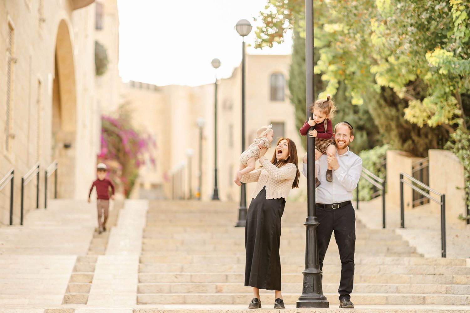 light and airy family photo session in Davids village, Jerusalem