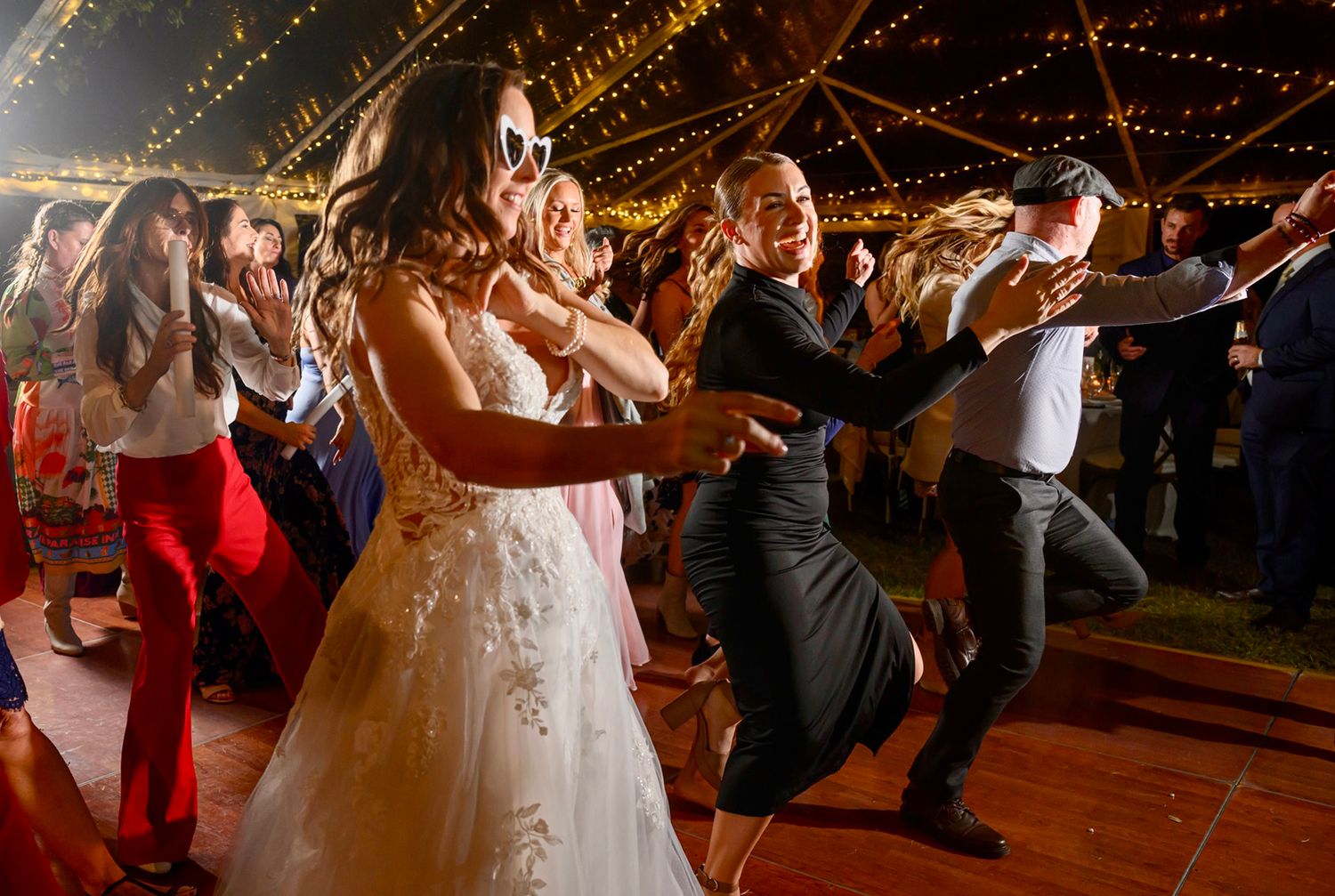 Dancers from viral wedding dance video from Fly dance fitness dancing snapping fingers