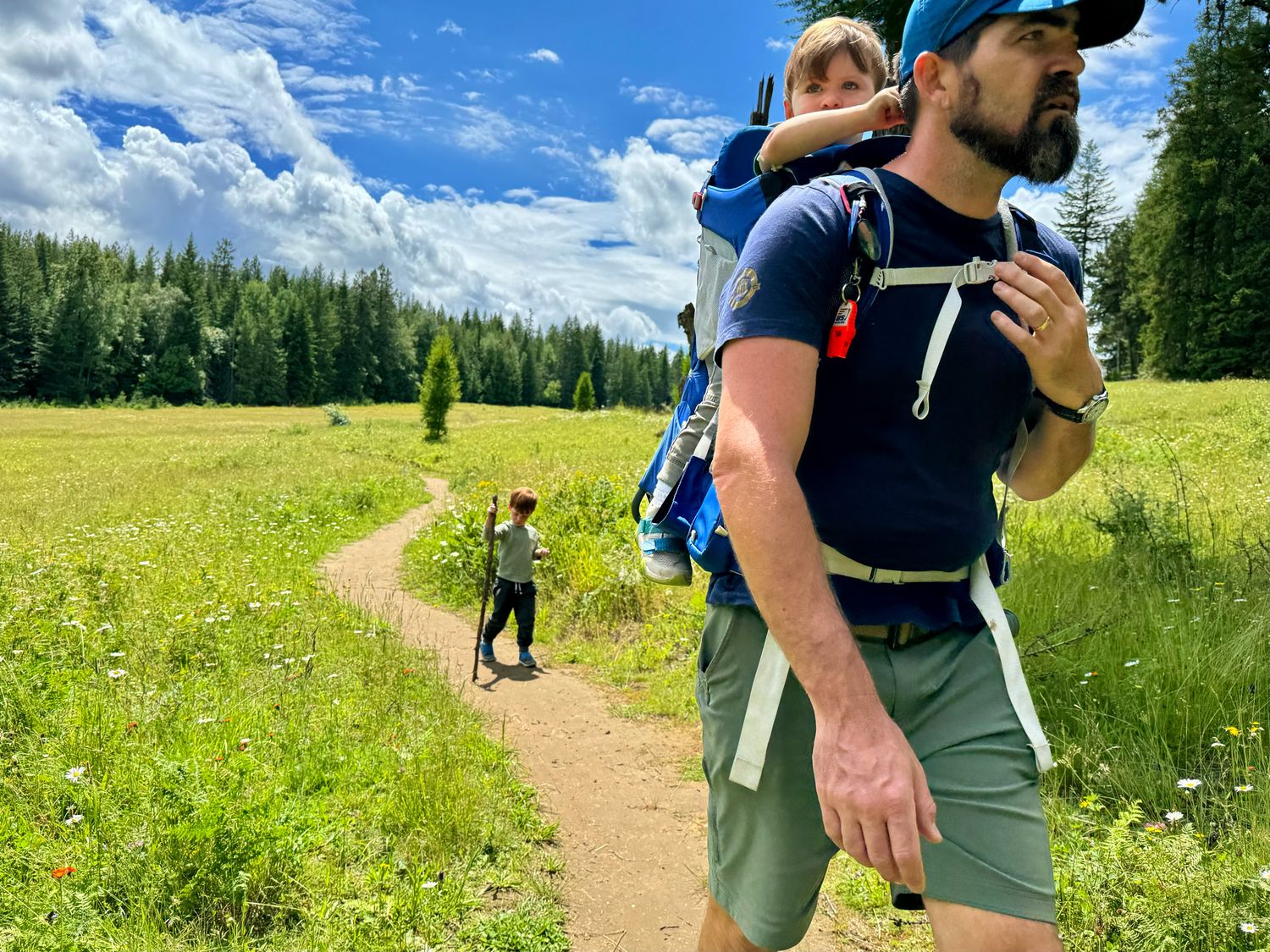 hiking family photographers sandpoint Idaho