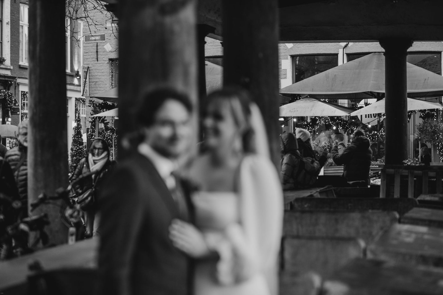 Portret van bruid en bruidegom – emotie en elegantie in trouwfotografie