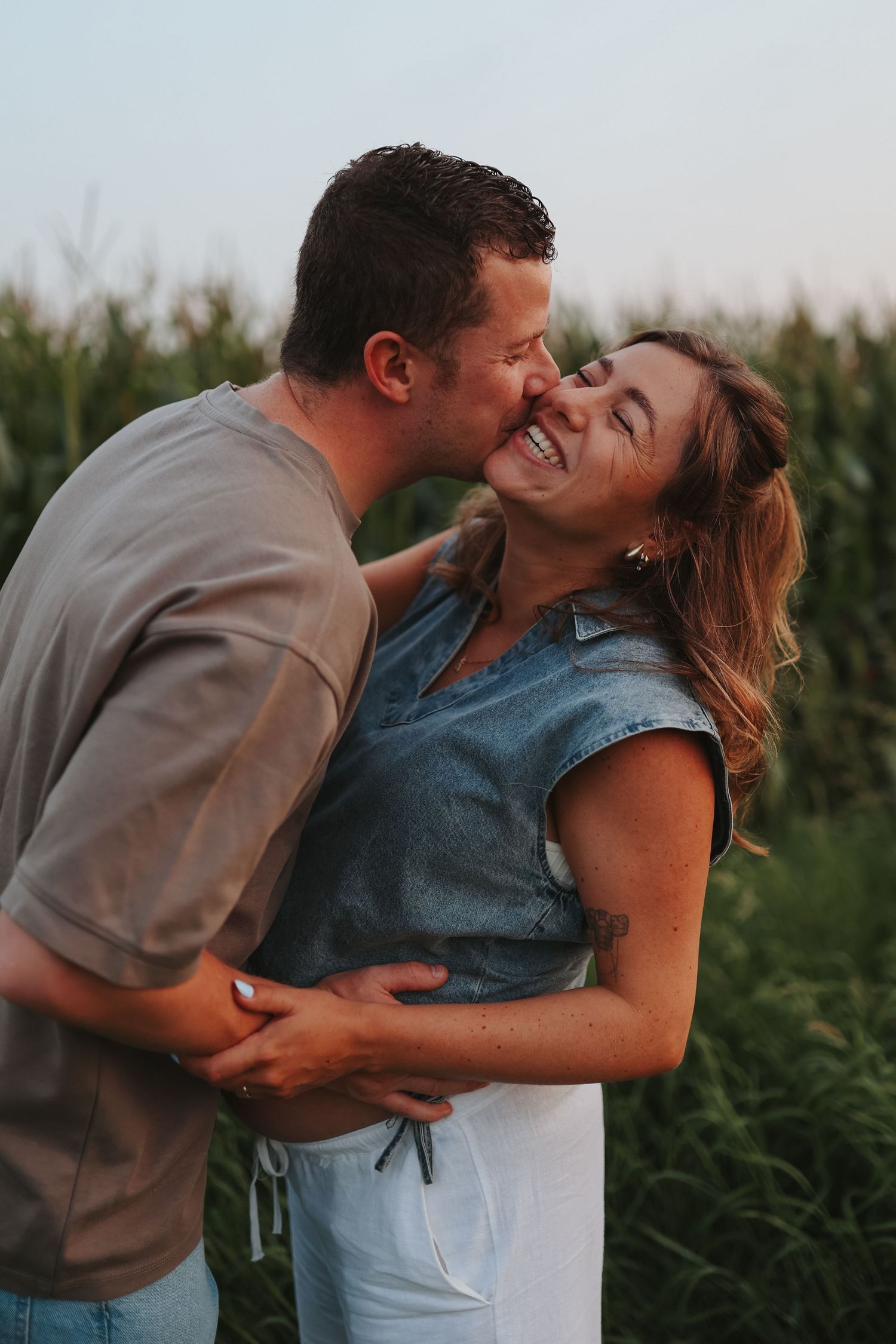 Nancy van Nansee Photography met partner bij fotoshoot in harderwijk