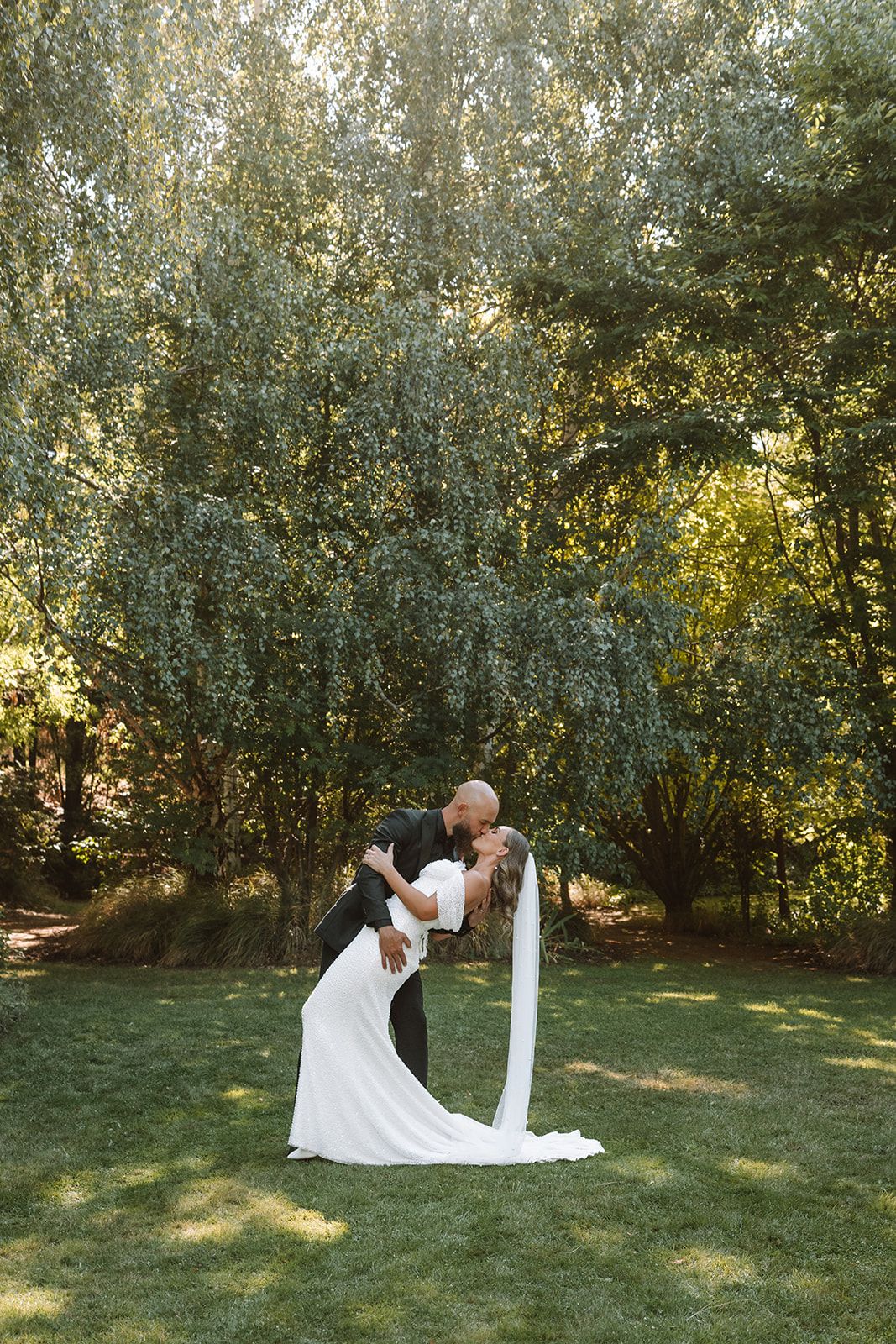 Cromwell wedding couple