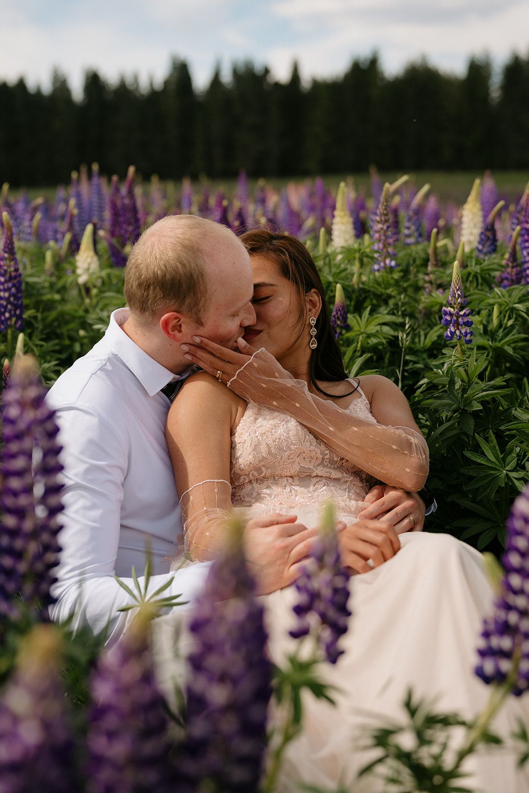 Tekapo elopement couple