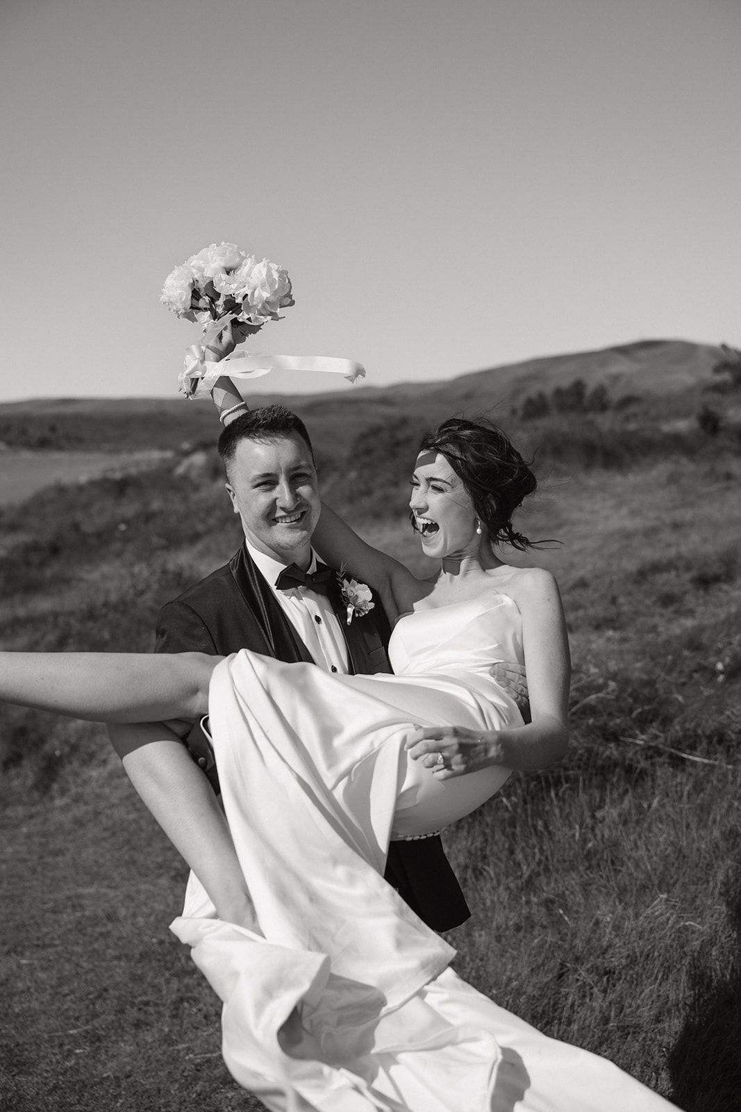 Tekapo elopement couple