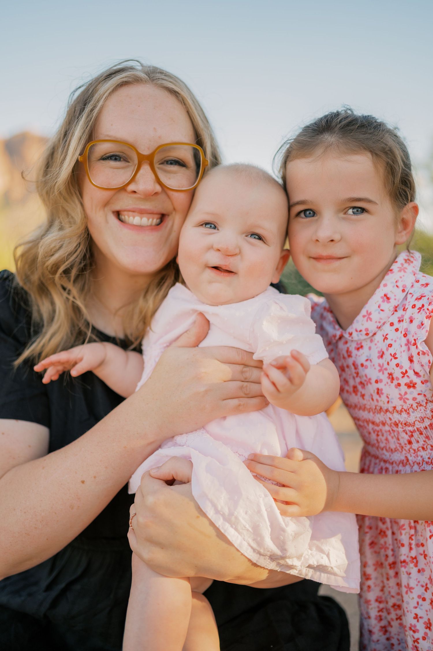 Motherhood photography session in Arizona desert at golden hour